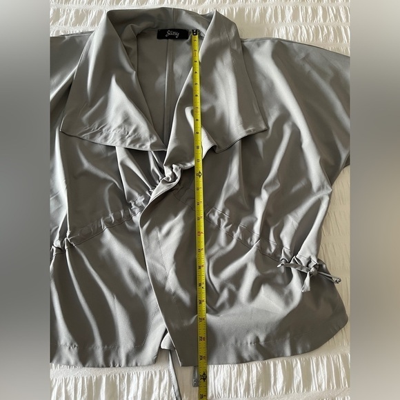 EVERSASSY Grey Short Jacket Shawl Collar Ruching Tie Back Contemporary Neutral - Picture 13 of 13